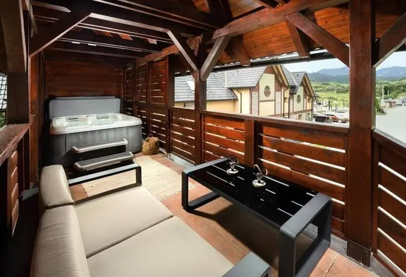 Deluxe-huoneisto 1 Makuuhuone, Galeria Thermal Bešeňová