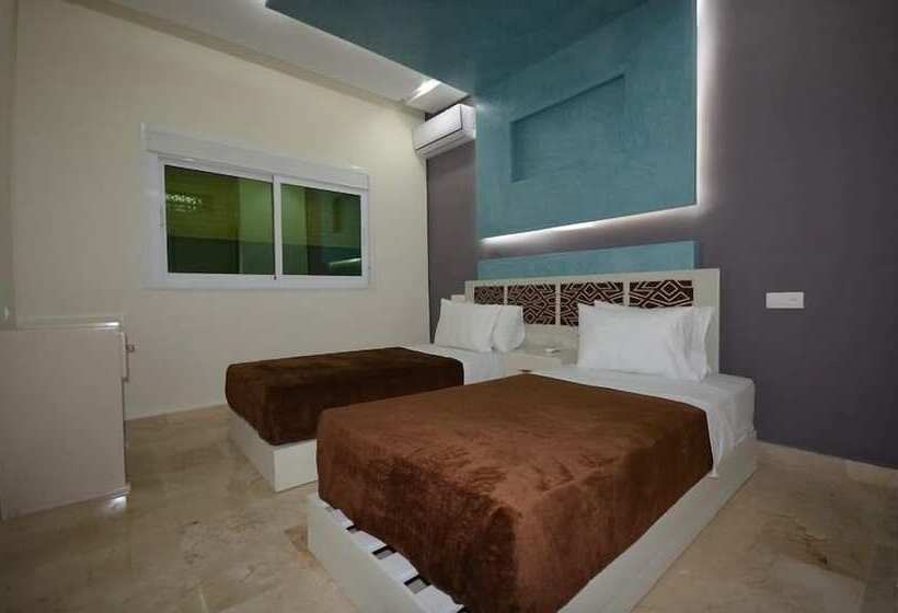 Апартаменты 1 Спальня, Hôtel Café Restaurant Pyramides