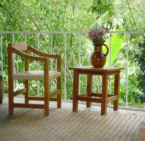 スタンダード4人部屋, La Casona Breakfast & Wellness Center