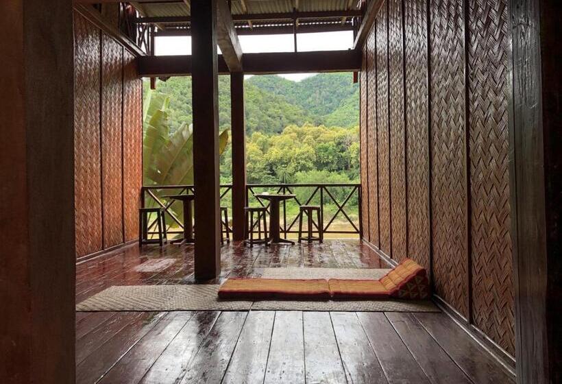 スタンダードルーム, Mekong Riverside Lodge
