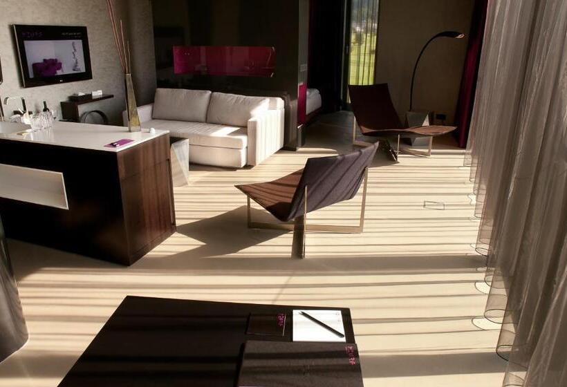 سوییت جونیور, Miura