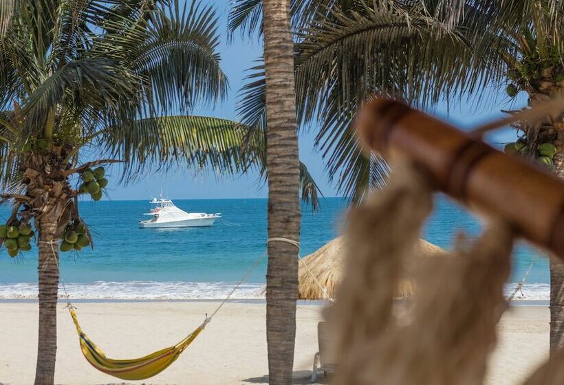 בקתה דלוקס, Punta Sal Suites & Bungalows Resort