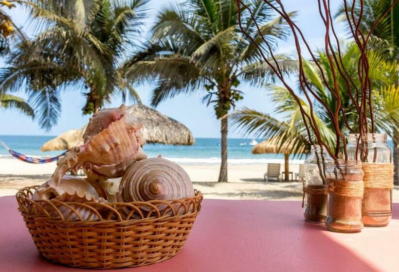 בקתה דלוקס, Punta Sal Suites & Bungalows Resort