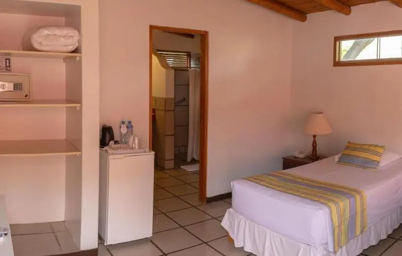 キングサイズベッドのスタンダードルーム, Punta Sal Suites & Bungalows Resort