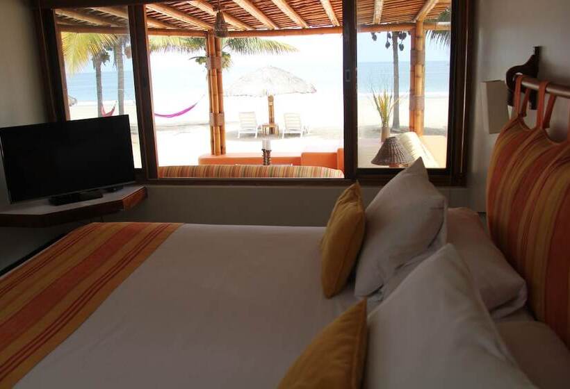 בונגלו משפחתי, Punta Sal Suites & Bungalows Resort