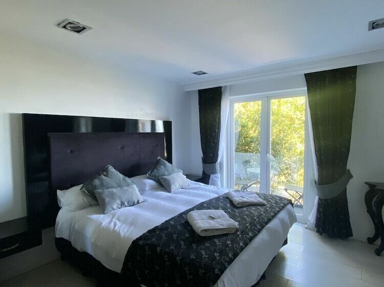 غرفة سوبيريور مطلّة علي البحر, Winery Hotel Boutique