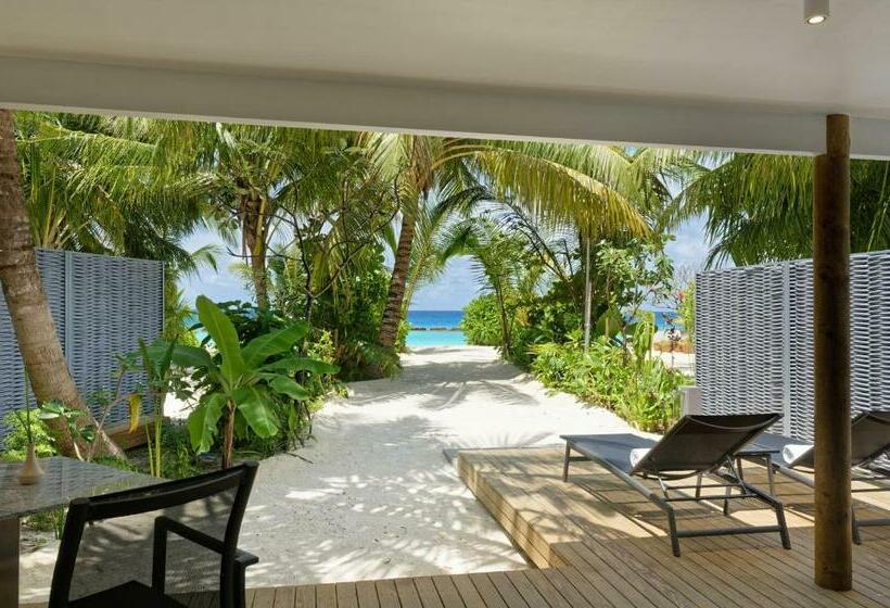 ویلای 1 خوابه, Outrigger Maldives Maafushivaru Resort