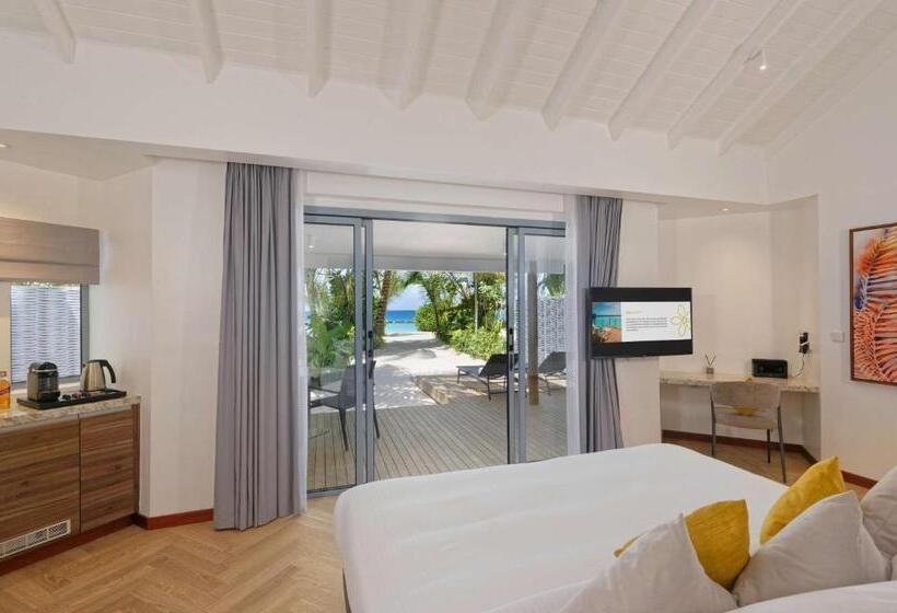 ویلای 1 خوابه, Outrigger Maldives Maafushivaru Resort