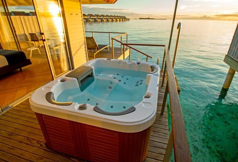 ویلای 1 خوابه با چشم‌انداز دریا, Outrigger Maldives Maafushivaru Resort