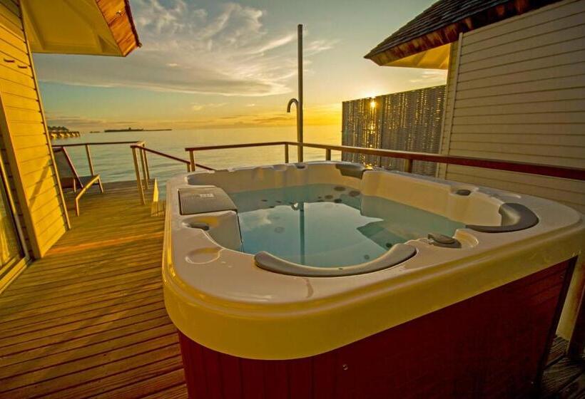 ویلای 1 خوابه با چشم‌انداز دریا, Outrigger Maldives Maafushivaru Resort