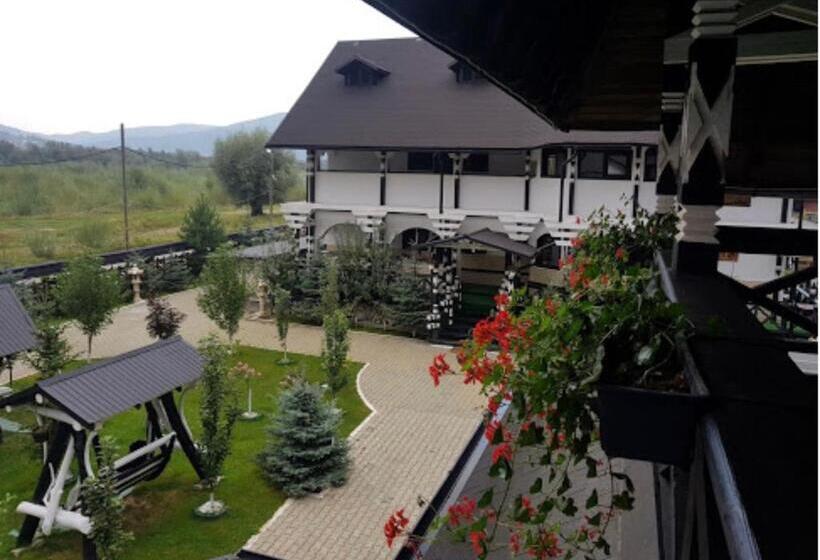 اتاق استاندارد, Complex Lions Bucovina