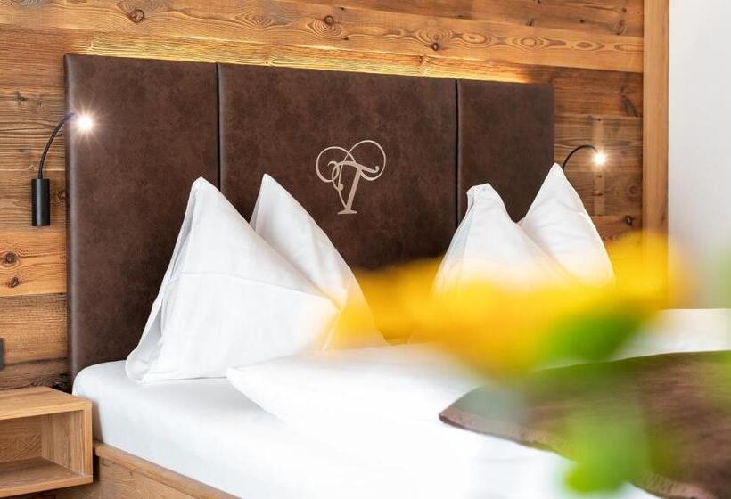 חדר סטנדרט עם מרפסת, Der Tröpolacherhof Hotel & Restaurant