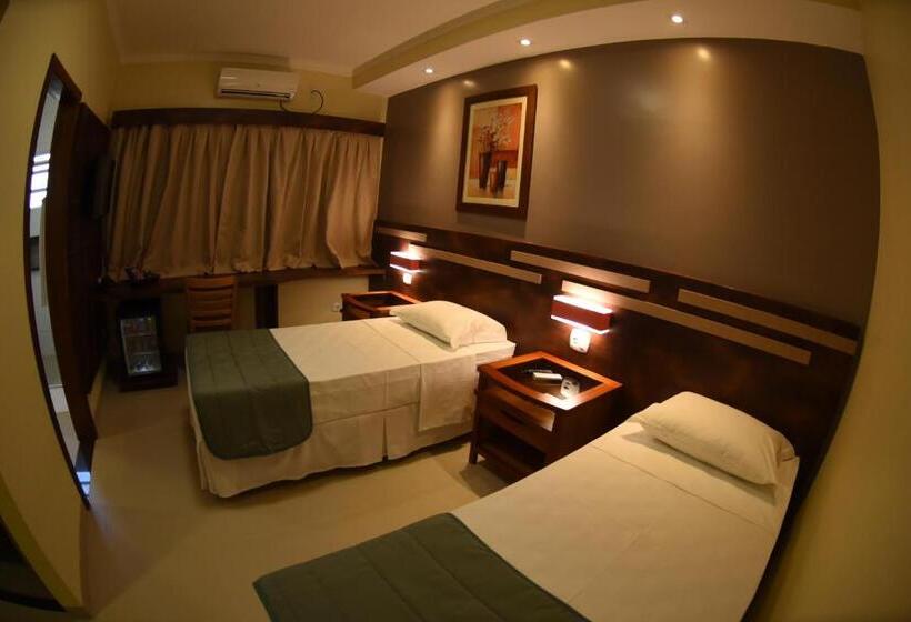 غرفة قياسية فردية, Caleche Park