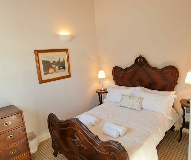 Вилла 2 Спальни, Creeksea Place Barns