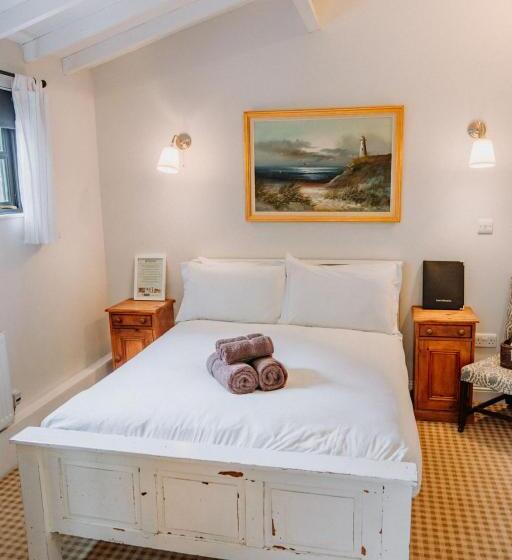 Номер Стандарт, Creeksea Place Barns