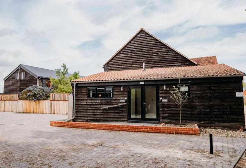 Номер Стандарт, Creeksea Place Barns