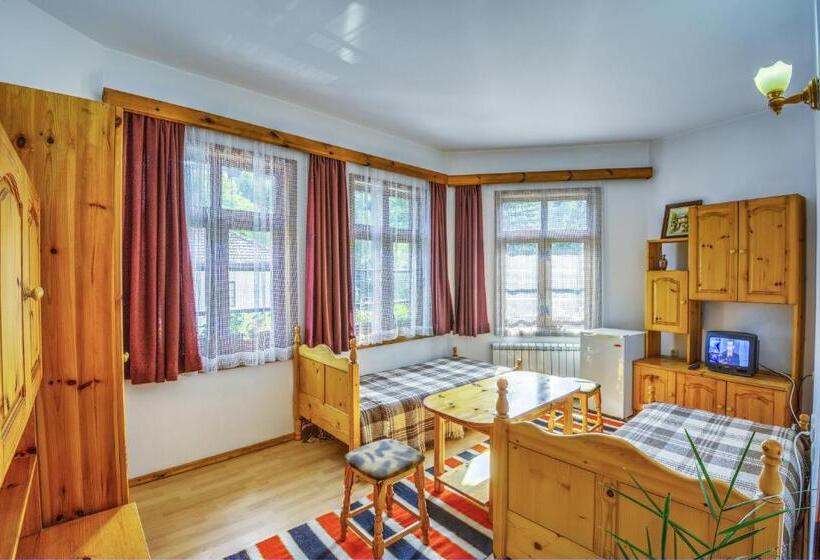 带1个卧室带观景的公寓, Kalina