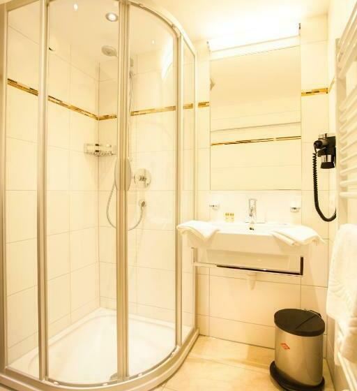 컴포트 룸, Schönauer Hof