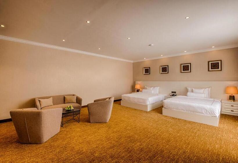 Номер Премиум, The Golden Crown