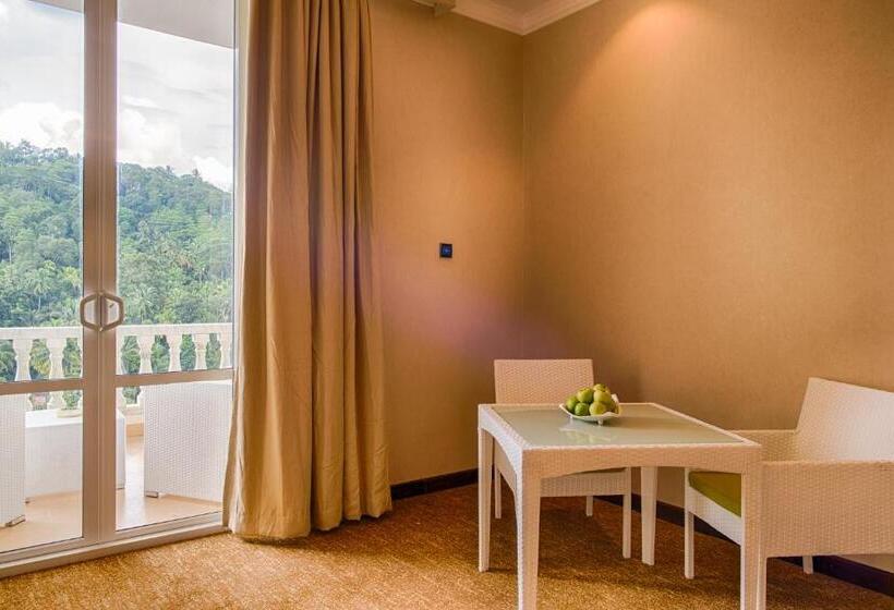 Люкс Премиум, The Golden Crown