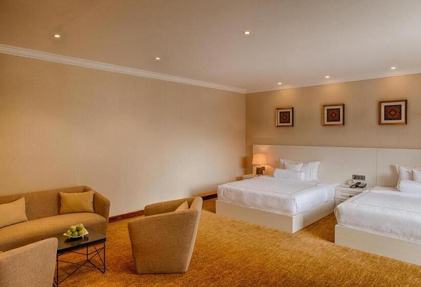 Номер Премиум, The Golden Crown