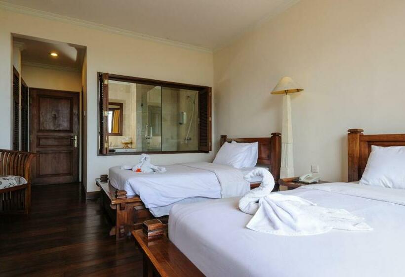 חדר סופריור, Lakeview  And Restaurant