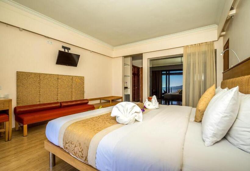 חדר דלוקס, Lakeview  And Restaurant