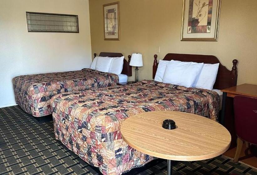 Номер Стандарт 2 Двуспальные Кровати, Economy Inn