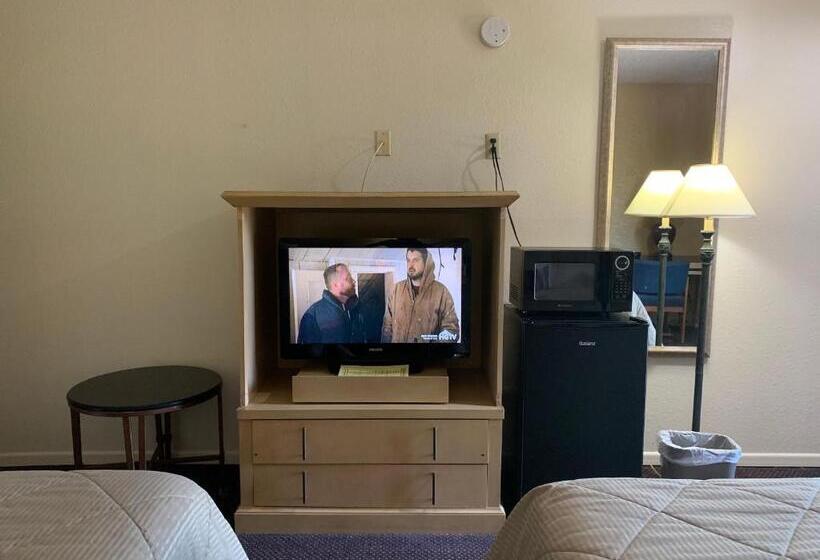 חדר סטנדרט עם מיטת קינג, Economy Inn