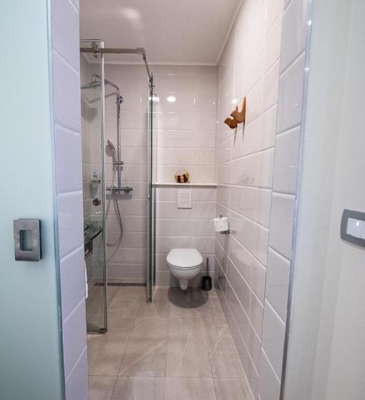 اتاق استاندارد یک نفره, 4 Tete