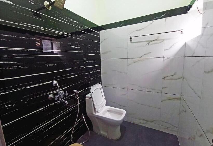 חדר דלוקס, Kadamba