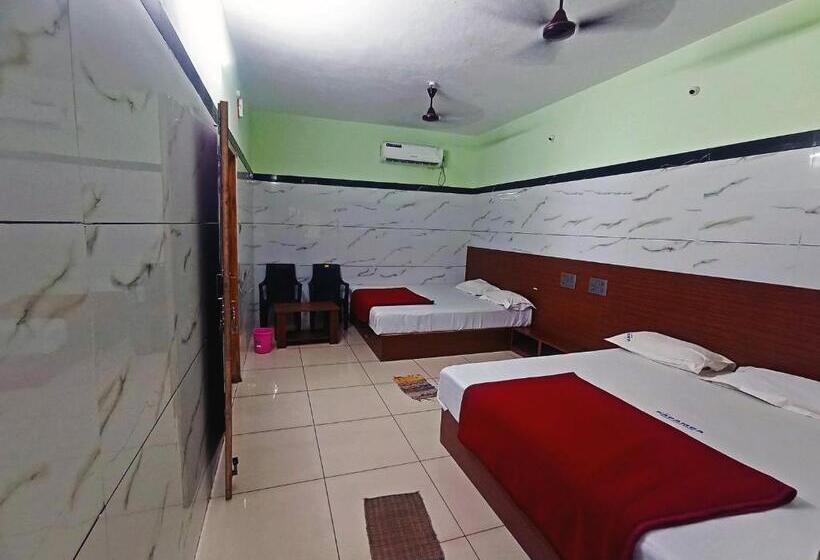 חדר דלוקס לארבעה, Kadamba