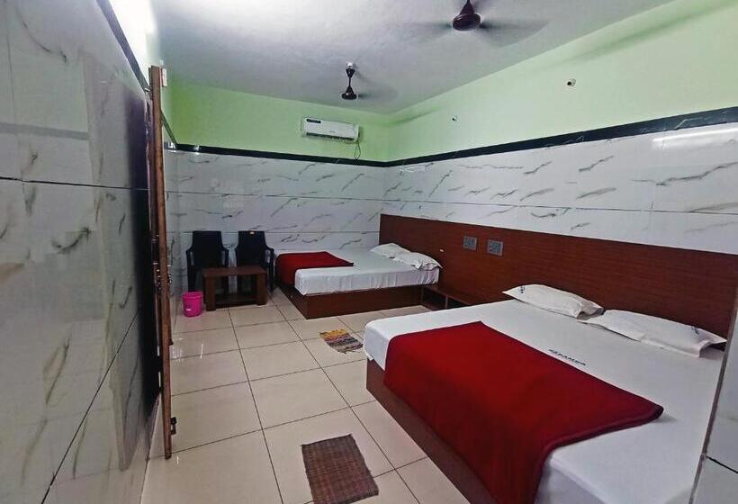 חדר דלוקס לארבעה, Kadamba