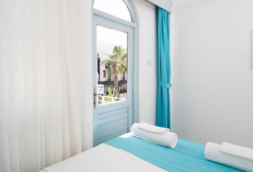 Номер Deluxe с Балконом, Kemer Royal Beach