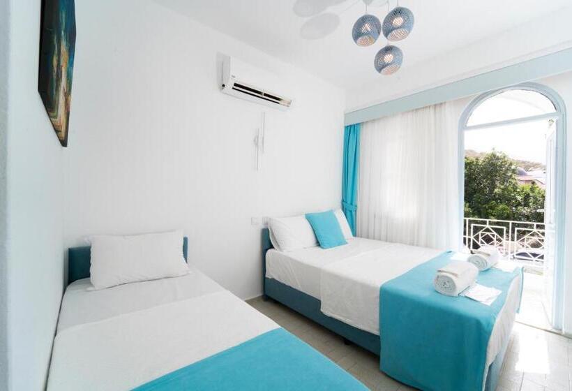 Трехместный Номер Deluxe, Kemer Royal Beach