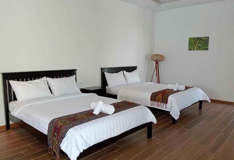 חדר סטנדרט, Ream Yoho