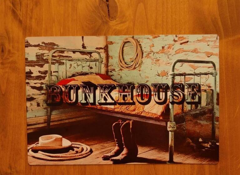 Номер Стандарт, Trout Reflections