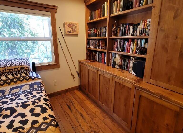 Номер Стандарт, Trout Reflections