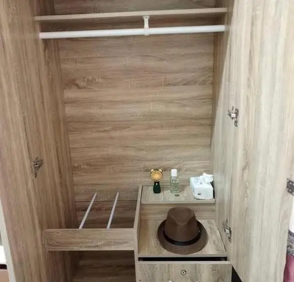スタンダードルーム, Easy Go Hostel