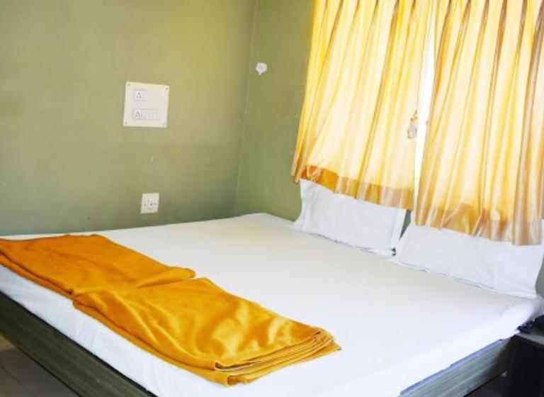 Номер Deluxe, Anjali Palace Bhuj