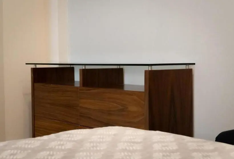 スタンダードトリプルルーム, Infinity Suites Habitación Triple 212
