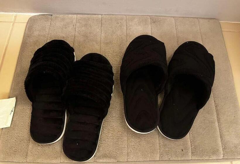 آپارتمان 2 خوابه, Joystaycation Condo