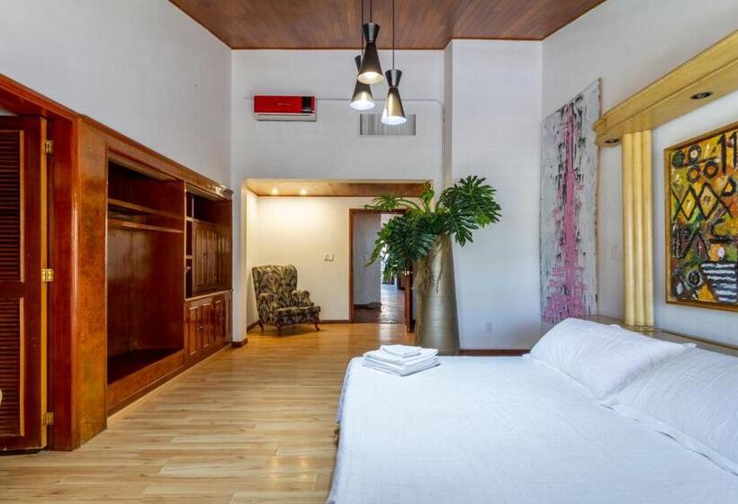 Quarto Deluxe, Casanova Suites & Hostel
