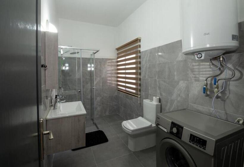 Номер Стандарт Внутренний, Nicosia Suites