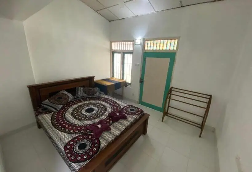 اتاق استاندارد با چشم‌انداز باغ, Nimsri Villa By Prazzventures