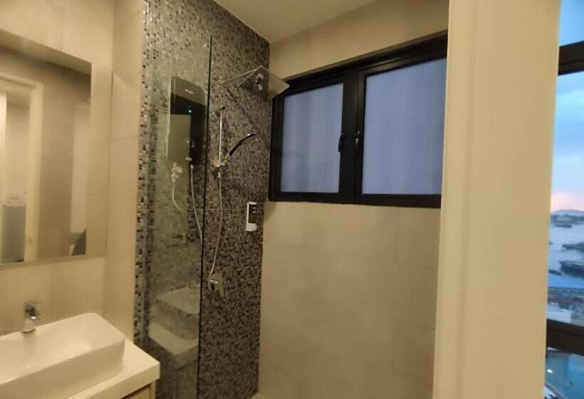 סטודיו סטנדרט נוף לים, The Shore By Petite Residence