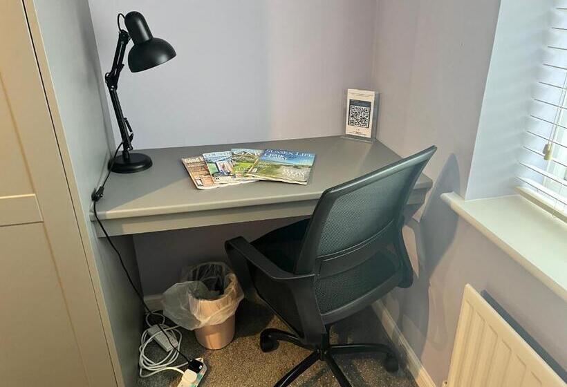 Номер Стандарт, Lovely Room In Southwater