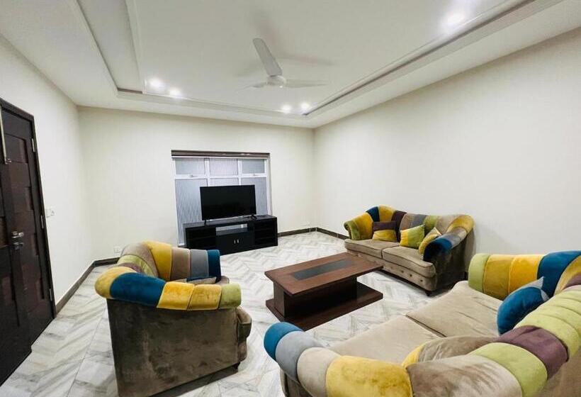 آپارتمان کلاسیک 1 خوابه, Rehman Luxury Rooms And Apartments