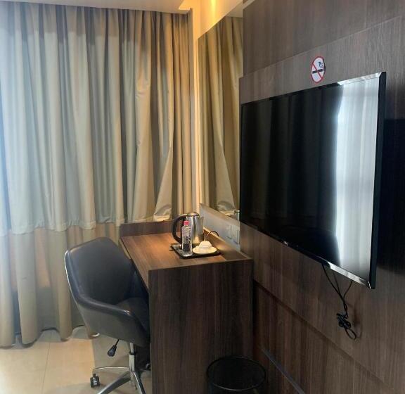 اتاق استاندارد, Agulu Lake Resort And Conference Centre