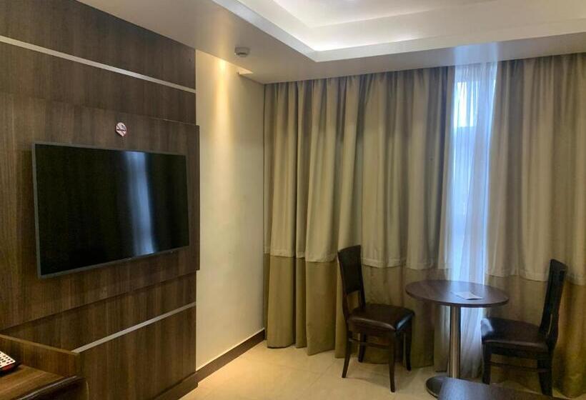 اتاق سوپریور, Agulu Lake Resort And Conference Centre